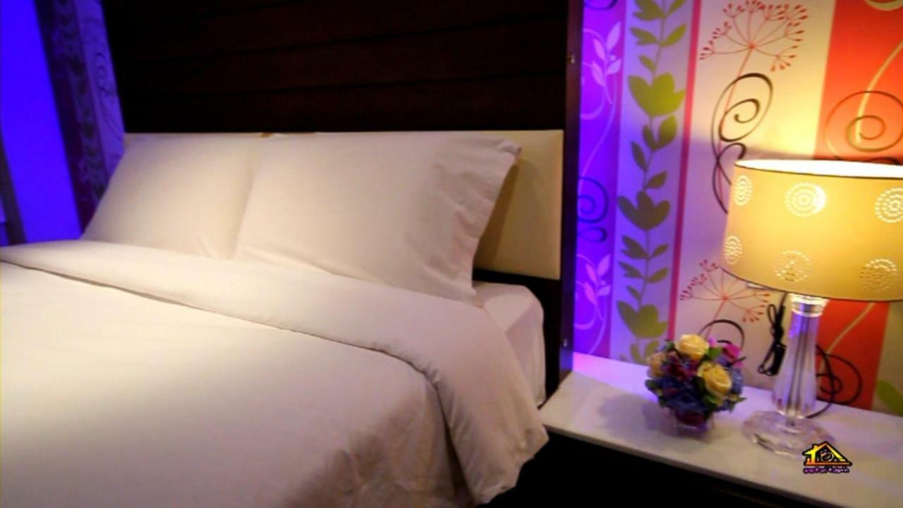 The Ring Hotel Hat Yai Buitenkant foto