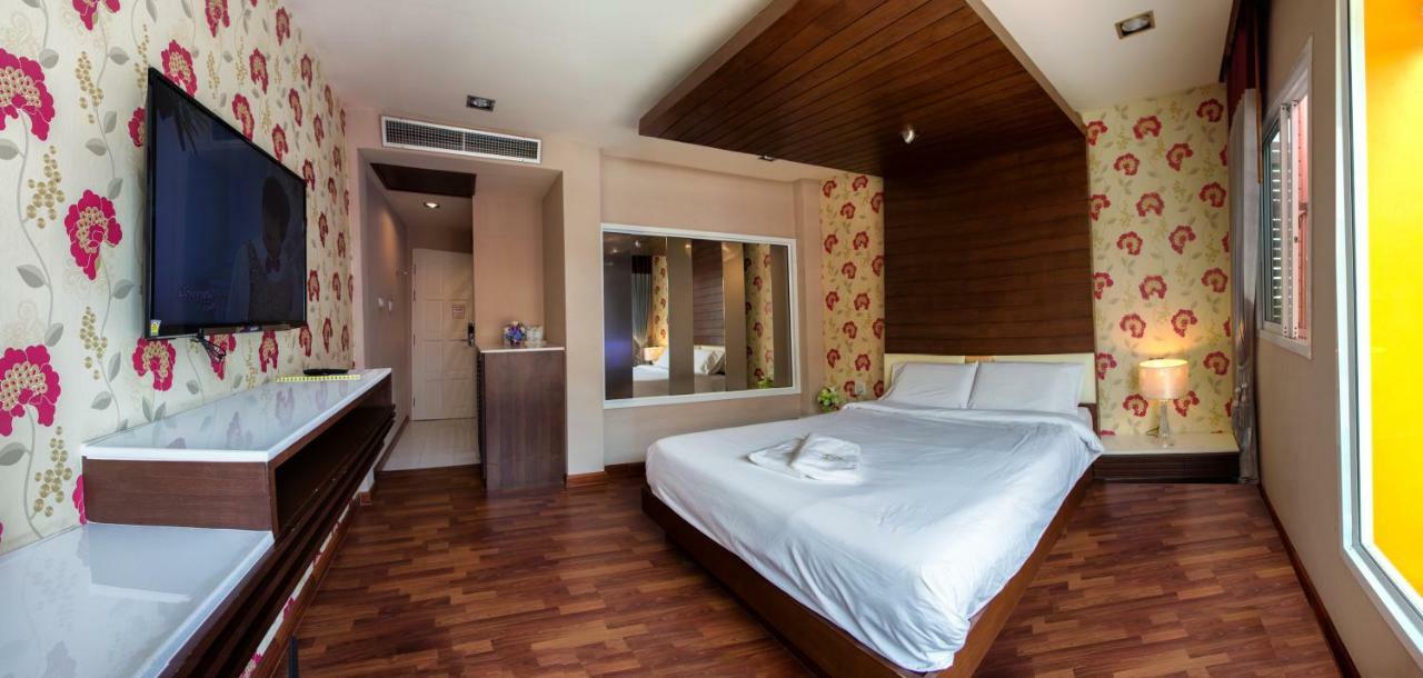 The Ring Hotel Hat Yai Buitenkant foto