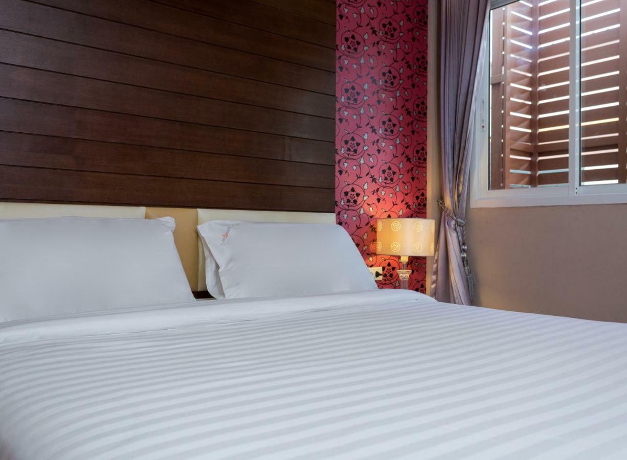 The Ring Hotel Hat Yai Buitenkant foto